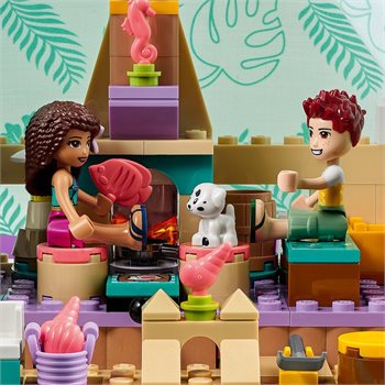 לגו חברות גלמפינג בחוף הים LEGO FRIENDS